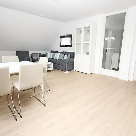 Vorderreihe, 157 Apartmán *